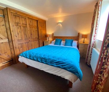 2 bedroom barn conversion to rent - Photo 2