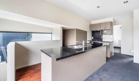 City Fringe Living - Photo 2