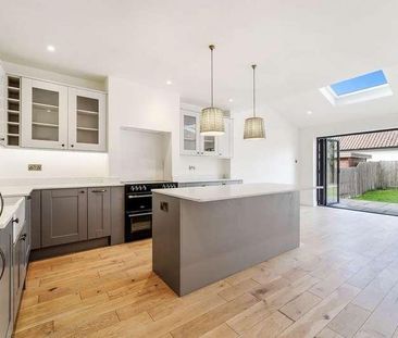 King Charles Road, Surbiton, KT5 - Photo 1
