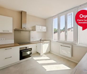 Location Appartement 3 pièces 108m² CASTRES 81100 - Photo 3