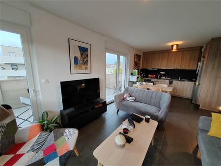 Location Appartement 3 pièces 60m² - Photo 2