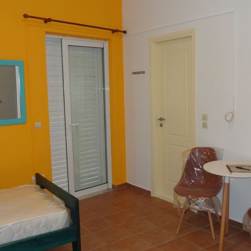 Studio/Γκαρσονιέρα για ενοικίαση - Ηράκλειο Κρήτης, - Photo 1