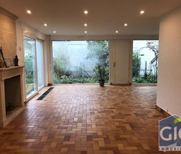 Location Maison 7 pièces 157m² - Photo 3