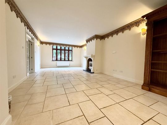 Headley Drive, North Walsham - Photo 1