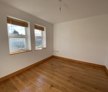 Charminster Road, Bournemouth, Dorset - Photo 2