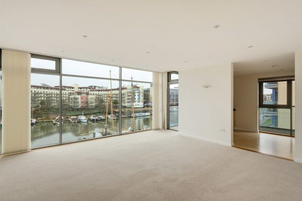 2 Bed Flat - Photo 1