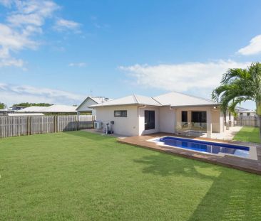 Dive Into Luxury Living - Photo 5