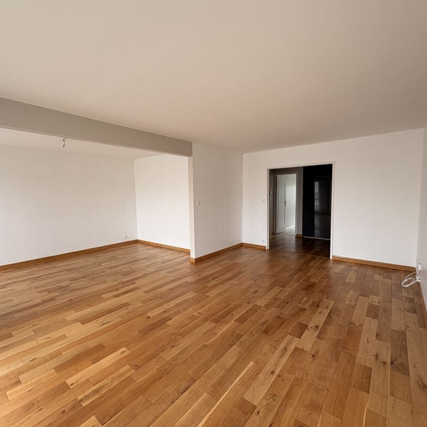 Location Appartement 3 pièces 98m² MARCQ EN BAROEUL 59700 - Photo 1