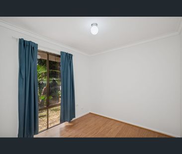 25 Swanley Street, Marangaroo, WA 6064 - Photo 2
