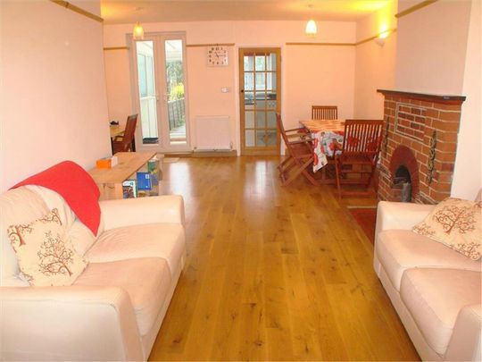 3 bedroom cottage to rent - Photo 1