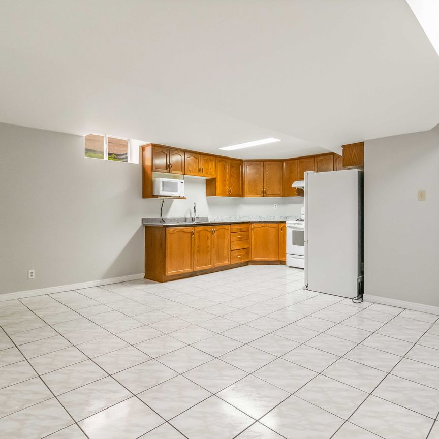 For Lease - 286 FERNFOREST Drive, Brampton, Ontario - Photo 1