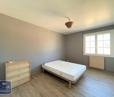 Location Appartement 3 pièces 66m² COUTRAS 33230 - Photo 1