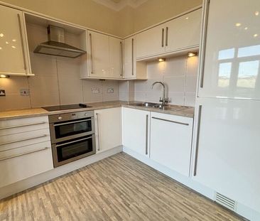 Apartment 15 , Olivers View, Prince of Wales Terrace, Scarborough - Photo 3