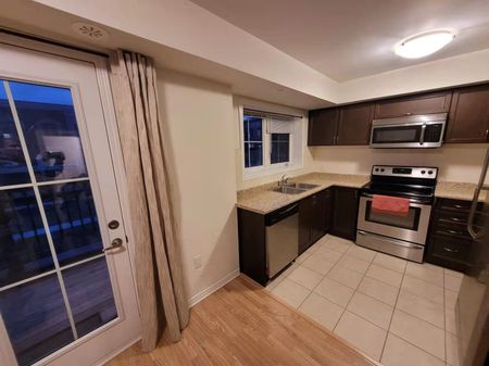 For Lease - 2441 Greenwich Drive Unit# 13, Oakville, Ontario - Photo 5