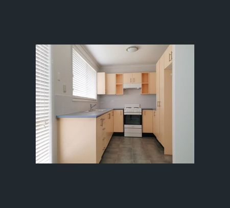 9B Corundum Close, Eagle Vale, NSW 2558 - Photo 5