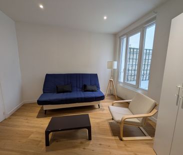Location Appartement 1 pièce 20m² PARIS 16ème - Photo 2