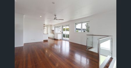 BEACHSIDE LIVING - HIGH-SET HOME IN PRIME LOCATION - Photo 3