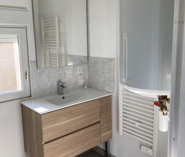 Location Appartement 2 pièces 42m² - Photo 4