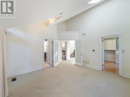 17 BALSAM AVENUE S - Photo 2