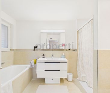 Modern 3.5-room apartment with spacious balcony in Uttwil from May ... - Photo 4