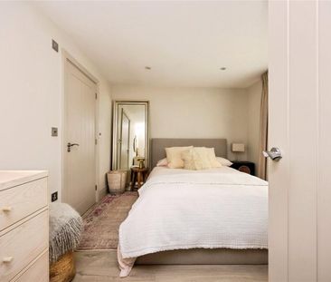 1 bedroom bungalow to rent Wyatts Close, Godalming, GU7 - Photo 6