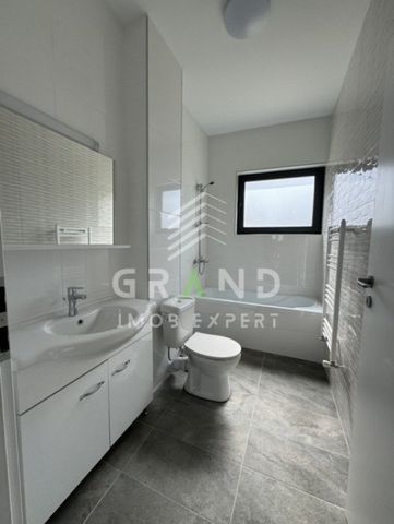 TOTUL NOU!Casa individuala,4 camere,3 BAI,TERASA,GARAJ,zona - Fotografie 5