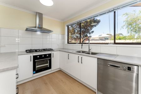 SPACIOUS BEACHSIDE LIVING ! TOTALLY RENOVATED ! - Photo 4