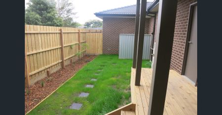 Modern Comfort & Stylish Living - Photo 5