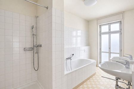 Charmante 4-Zimmerwohnung mit zwei Balkonen - Photo 4