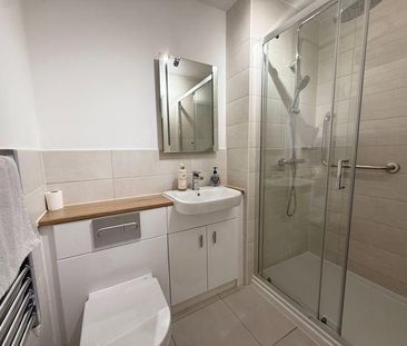 2 bedroom apartment to rent - Photo 5