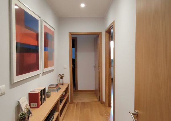 Fantástico Apartamento T2 para Arrendamento em Matosinhos