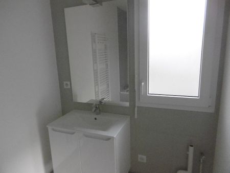 Location Appartement 2 pièces 44m² - Photo 5