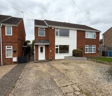 3 bedroom semi-detached house to rent - Photo 3