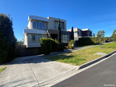 15 Olivine Road, Keilor East, VIC 3033 - Photo 5