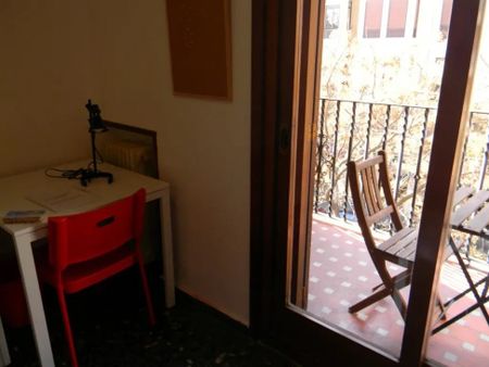 Carrer de Guillem de Castro, Valencia, Valencian Community 46001 - Photo 3