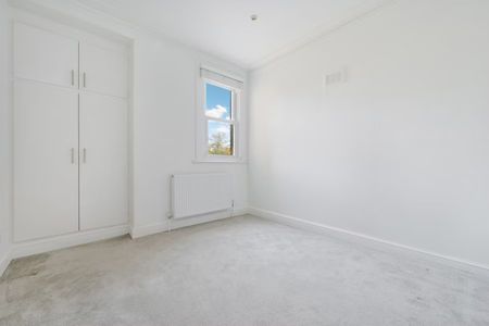 2 bedroom apartment - Photo 3