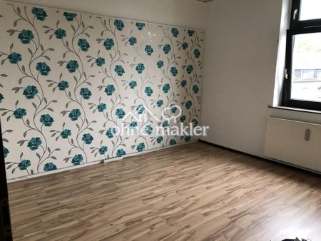 Große Altbau Dachgeschoss Maisonette Wohnung - Photo 4