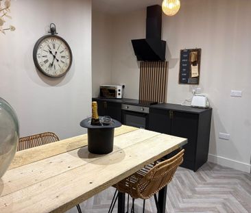 4 bedroom terraced house to rent - Photo 6