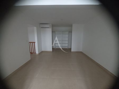 Location Appartement 90.13m² 3 pièces Fort de france - Photo 3