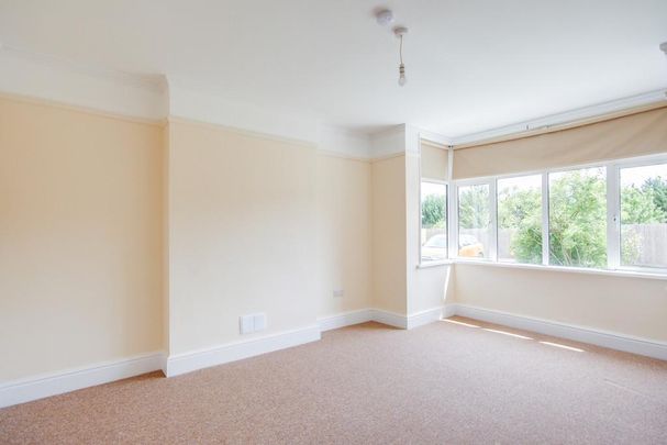 3 bedroom farm house to rent - Photo 1