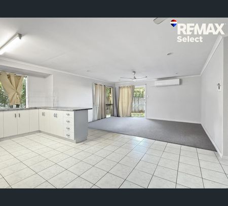11 Dapplewood Close, Andergrove, Qld 4740 - Photo 5