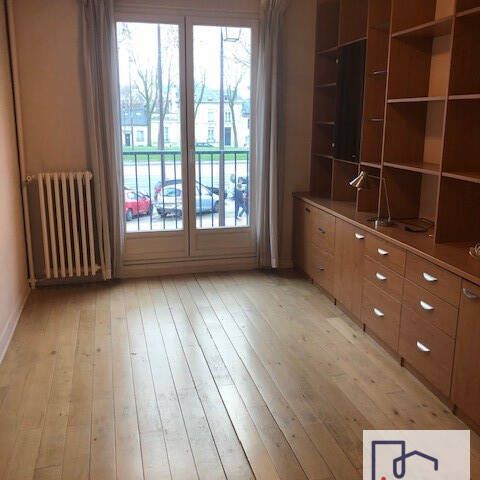 Location appartement 4 pièces 105.72 m² à Versailles (78000) - Photo 1