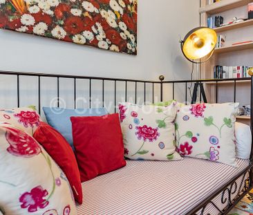 Ruhige, möblierte 2-Zimmer Altbauwohnung in Hamburg-Winterhude mit ... - Photo 1