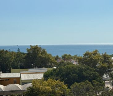 APARTAMENTO T1 - SÃO JOÃO DO ESTORIL | VISTA FRONTAL DE MAR - Photo 2
