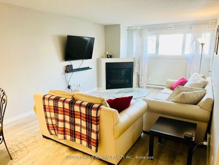 5 Jacksway Crescent #108 - Photo 2