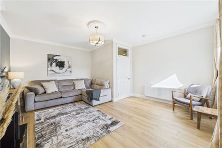 Apartment for rent in Waterford, Ireland - Photo 2