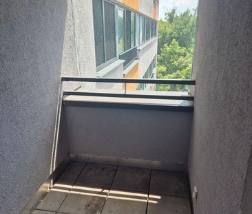 Moderne 3-Zimmer-Wohnung in Frankfurt am Main mit Freisitz - Photo 6