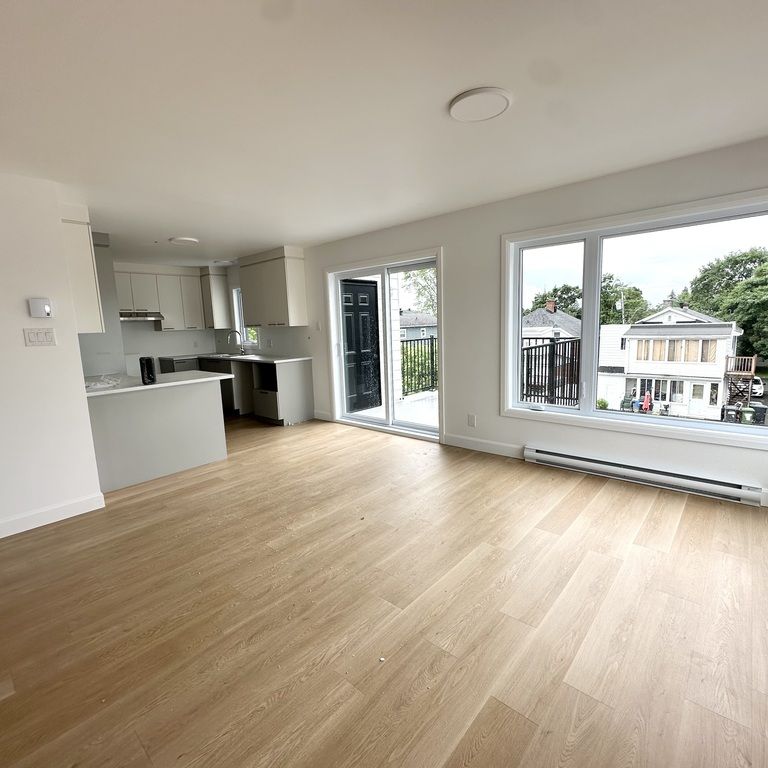 NOUVELLE CONSTRUCTION 2026 – Triplex 4½ - Photo 1