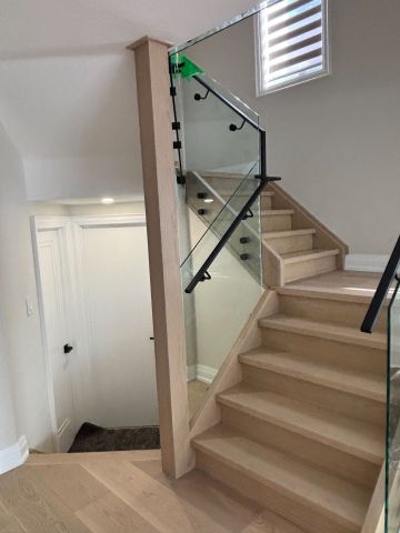 For Lease - 5316 Russell View Road Unit# Main, Mississauga, Ontario - Photo 3