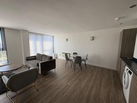 2 bedroom flat to rent - Photo 4